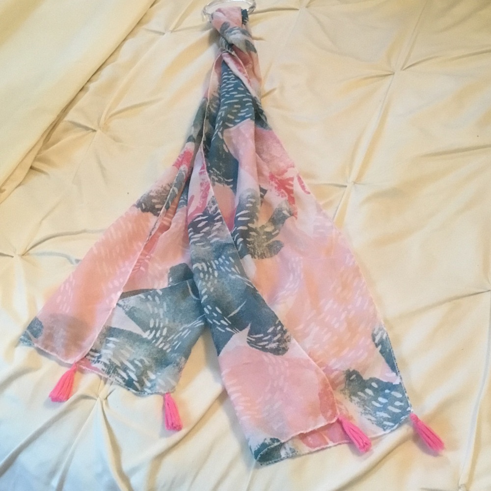 Women’s Lightweight Pink & Teal Feather Print Scarf with Pink Tassels